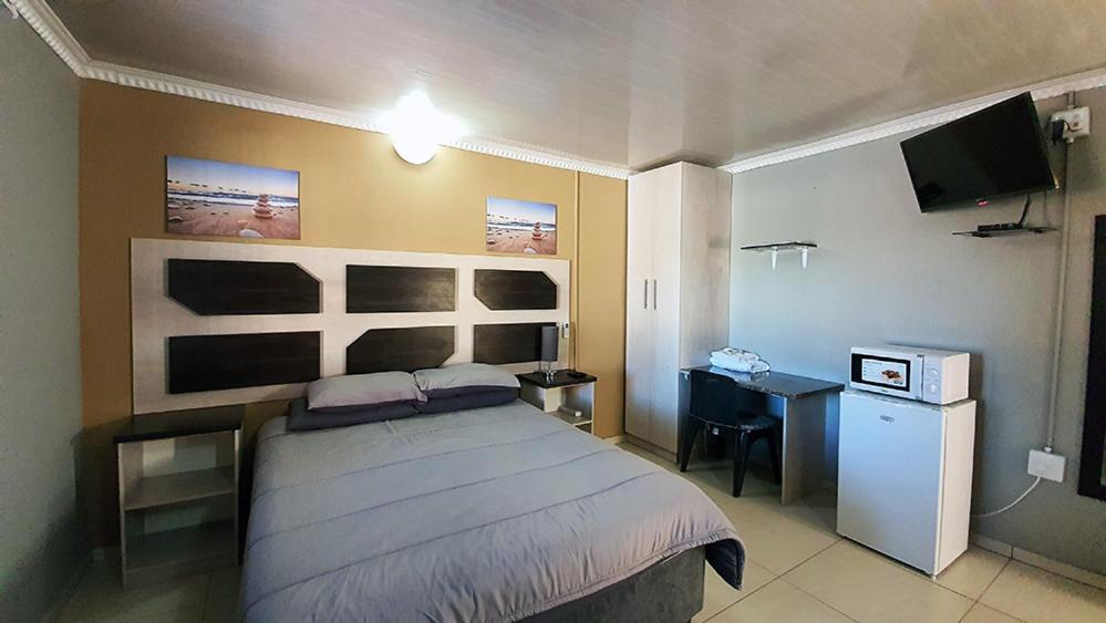 Genesis Self Catering Apartments Bloemfontein Esterno foto
